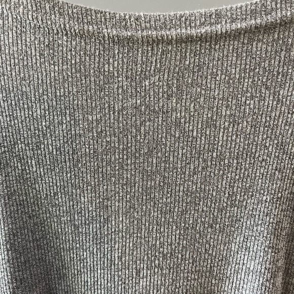 Knit Tank ✨ - Picture 2 of 2